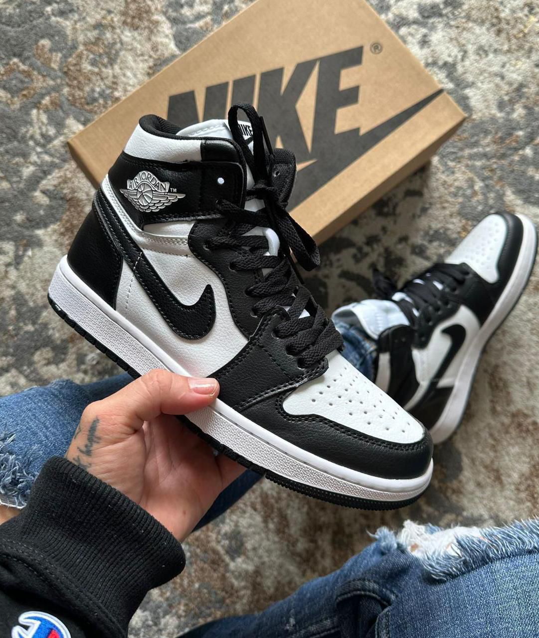 JORDAN 1