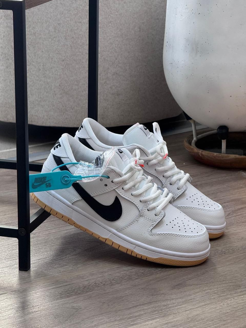 NIKE SB