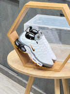 NIKE TN