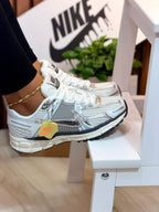 NIKE VOMERO