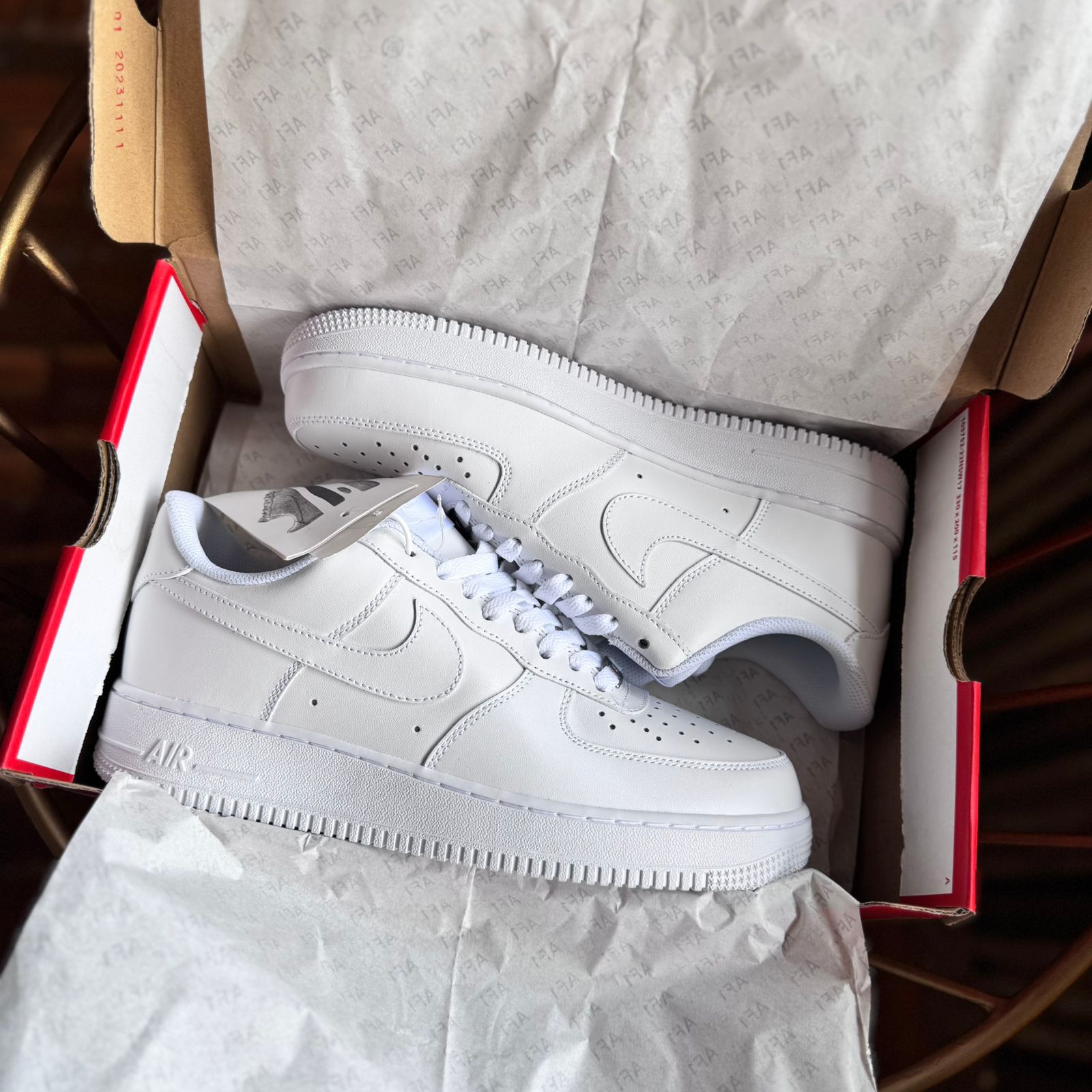 NIKE FORCE ONE 1.1